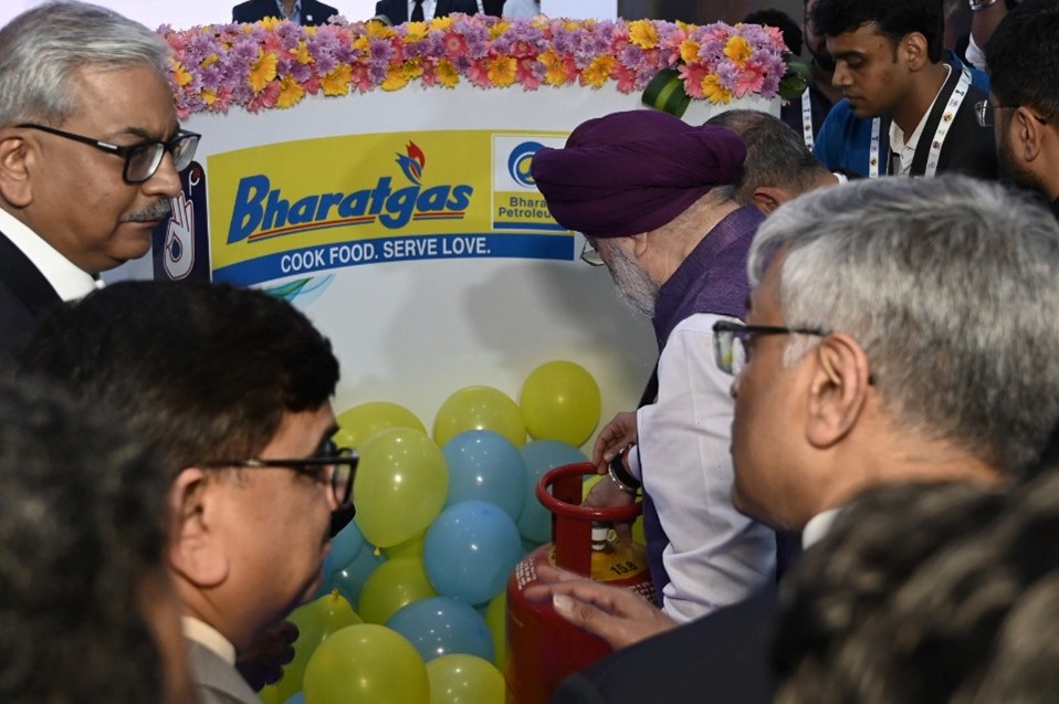 Bharatgas Unveils "Pure for Sure" to Revolutionize LPG Delivery Experience